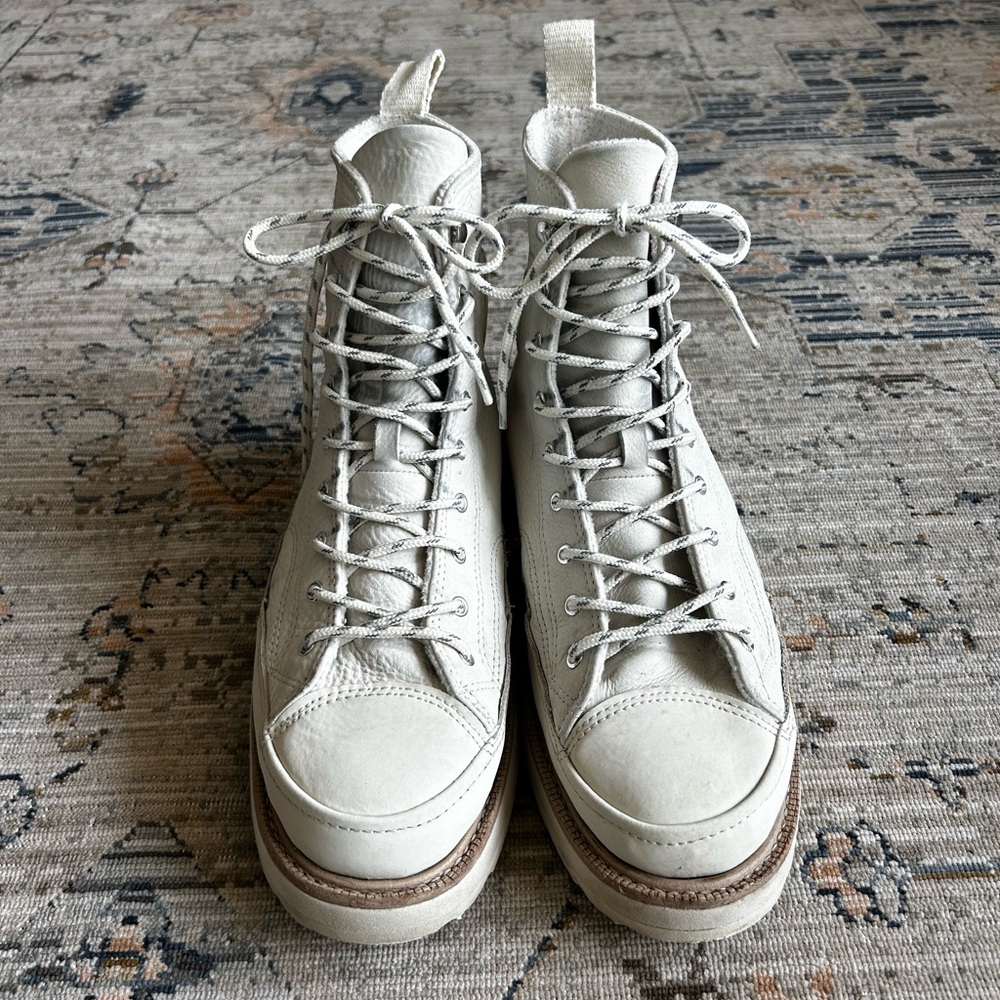 Converse chuck Taylor crafted high top boots